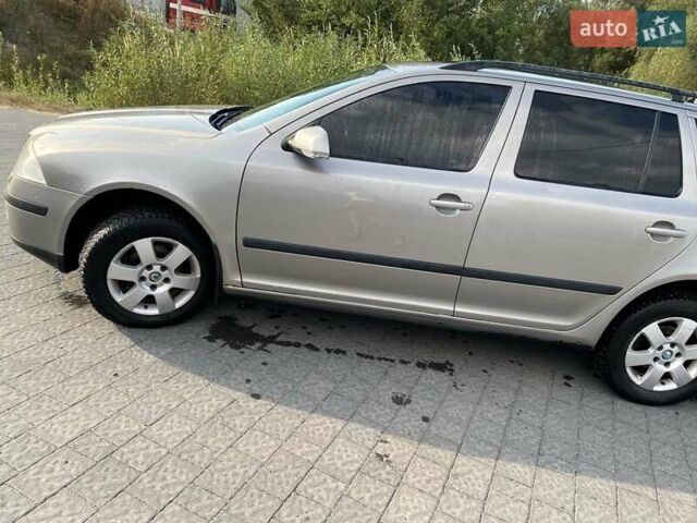 Шкода Октавия 2007 в Ратно на Automoto.ua Серый Шкода Октавия, объемом двигателя 1.9 л и пробегом 256 тыс. км за 7401 $, фото 1 на Automoto.ua