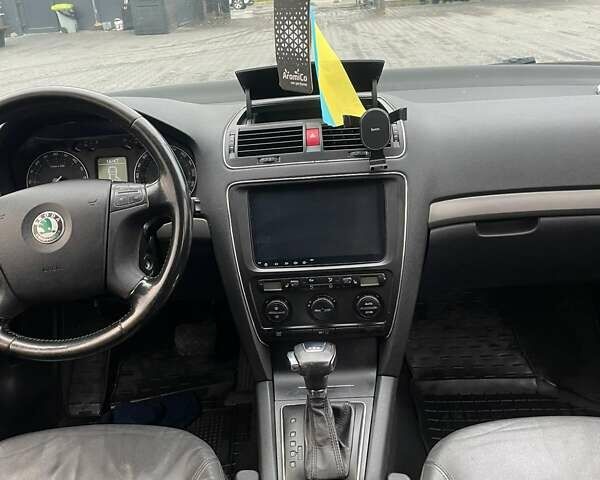 Серый Шкода Октавия, объемом двигателя 1.97 л и пробегом 234 тыс. км за 7100 $, фото 11 на Automoto.ua