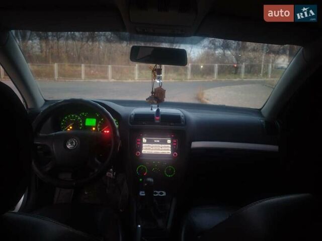 Сірий Шкода Октавія, об'ємом двигуна 1.9 л та пробігом 277 тис. км за 5600 $, фото 2 на Automoto.ua