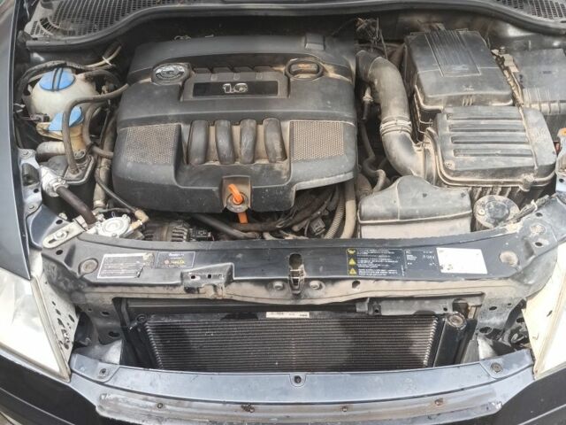 Серый Шкода Октавия, объемом двигателя 1.6 л и пробегом 260 тыс. км за 5600 $, фото 22 на Automoto.ua