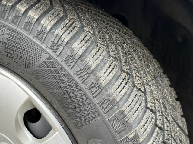 Серый Шкода Октавия, объемом двигателя 1.6 л и пробегом 258 тыс. км за 4700 $, фото 4 на Automoto.ua