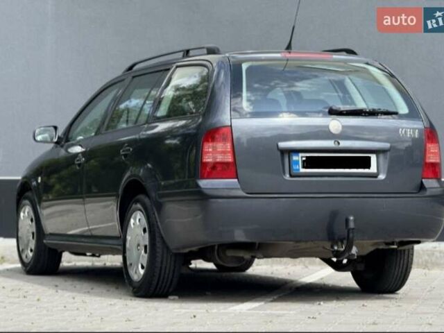 Серый Шкода Октавия, объемом двигателя 1.6 л и пробегом 248 тыс. км за 5470 $, фото 3 на Automoto.ua