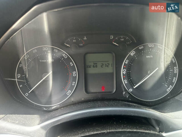 Сірий Шкода Октавія, об'ємом двигуна 1.9 л та пробігом 332 тис. км за 6200 $, фото 4 на Automoto.ua