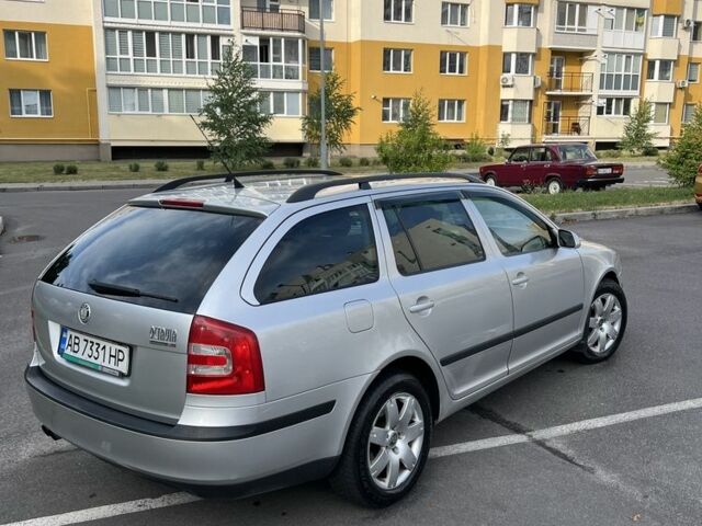Серый Шкода Октавия, объемом двигателя 1.8 л и пробегом 240 тыс. км за 4600 $, фото 5 на Automoto.ua