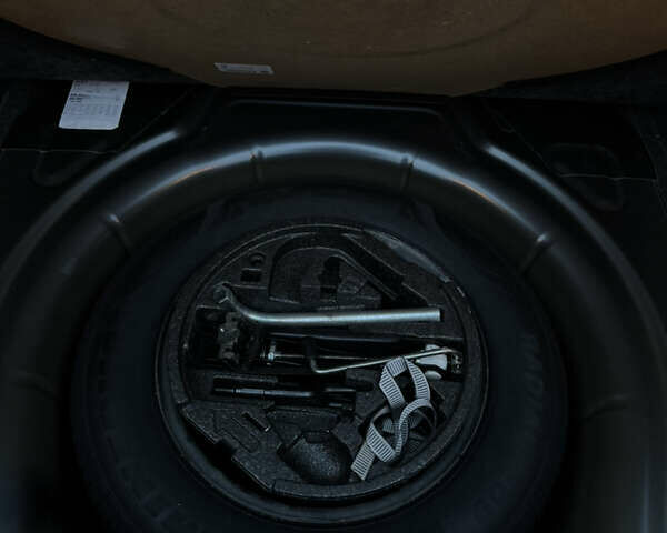 Серый Шкода Октавия, объемом двигателя 1.6 л и пробегом 270 тыс. км за 5750 $, фото 28 на Automoto.ua