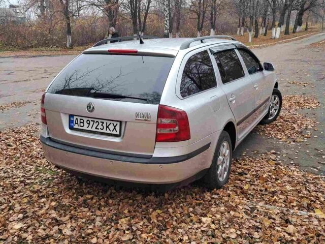 Серый Шкода Октавия, объемом двигателя 1.6 л и пробегом 240 тыс. км за 6500 $, фото 3 на Automoto.ua