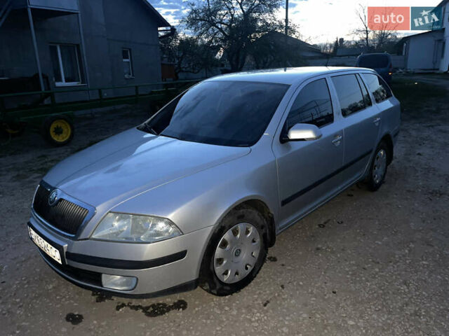 Сірий Шкода Октавія, об'ємом двигуна 1.97 л та пробігом 267 тис. км за 6000 $, фото 1 на Automoto.ua