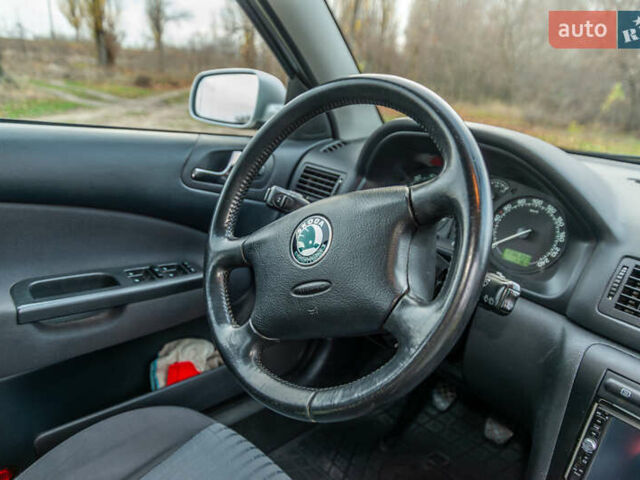 Сірий Шкода Октавія, об'ємом двигуна 1.6 л та пробігом 237 тис. км за 5799 $, фото 25 на Automoto.ua