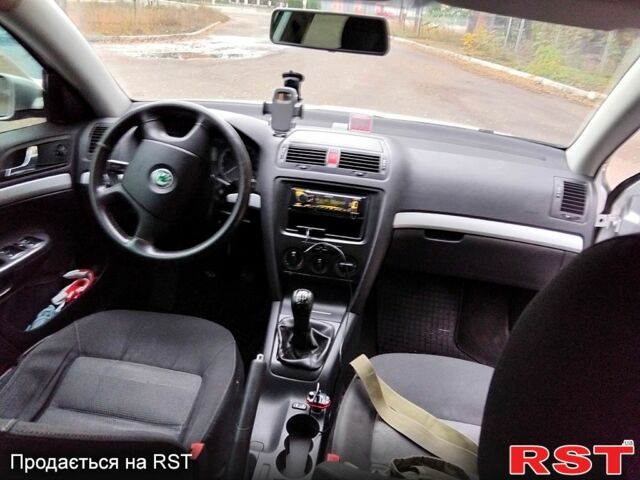 Шкода Октавия 2007 в Нежине на Automoto.ua Серый Шкода Октавия, объемом двигателя 1.6 л и пробегом 227 тыс. км за 5750 $, фото 8 на Automoto.ua