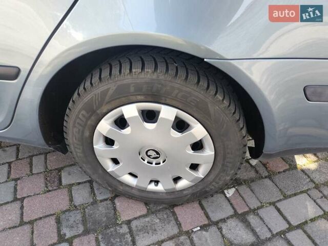 Шкода Октавія 2007 у Івано-Франківську на Automoto.ua Сірий Шкода Октавія, об'ємом двигуна 1.6 л та пробігом 233 тис. км за 6500 $, фото 1 на Automoto.ua