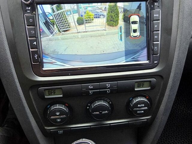 Серый Шкода Октавия, объемом двигателя 2 л и пробегом 318 тыс. км за 9200 $, фото 6 на Automoto.ua