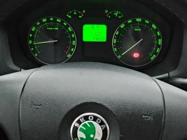 Серый Шкода Октавия, объемом двигателя 1.6 л и пробегом 240 тыс. км за 6500 $, фото 5 на Automoto.ua