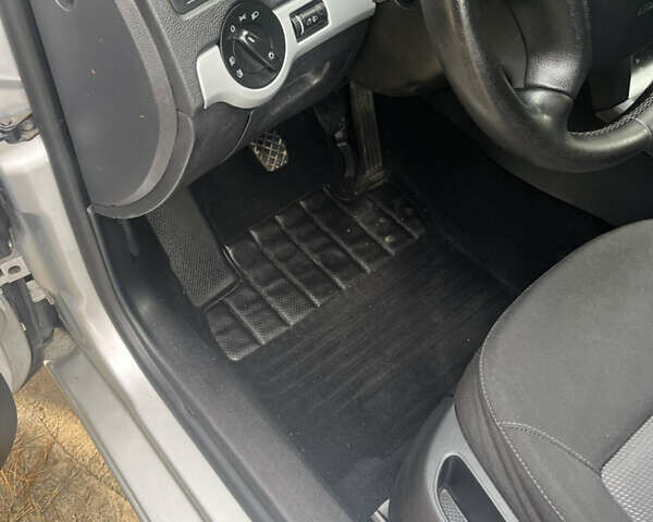 Сірий Шкода Октавія, об'ємом двигуна 0 л та пробігом 250 тис. км за 4999 $, фото 38 на Automoto.ua