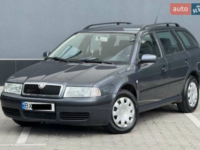 Серый Шкода Октавия, объемом двигателя 1.6 л и пробегом 248 тыс. км за 5470 $, фото 1 на Automoto.ua