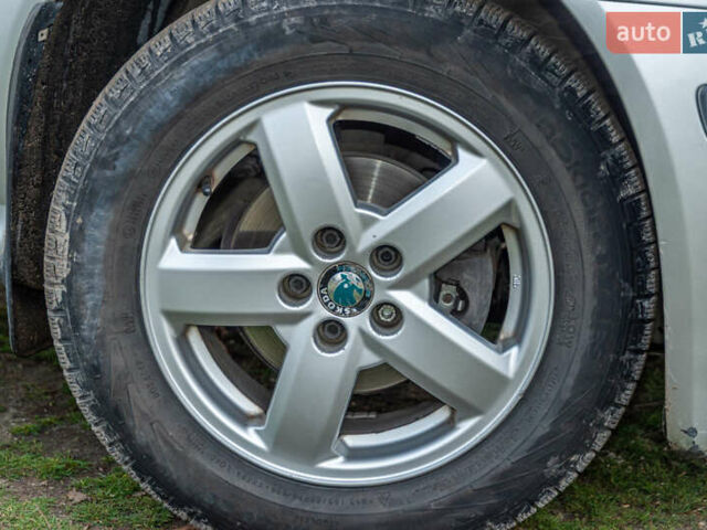 Сірий Шкода Октавія, об'ємом двигуна 1.6 л та пробігом 237 тис. км за 5799 $, фото 15 на Automoto.ua