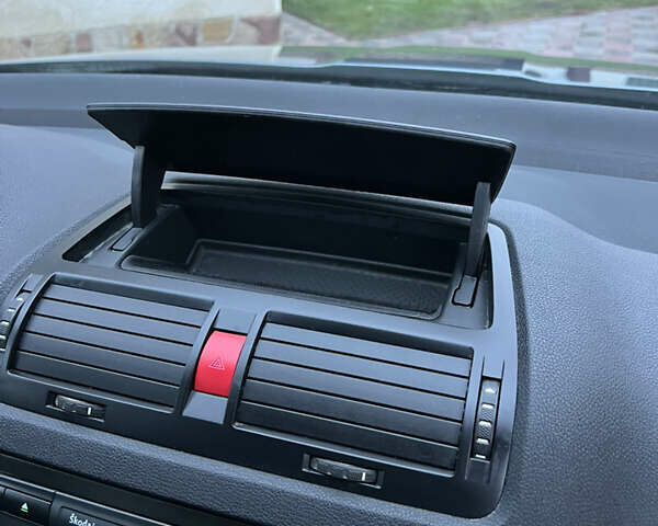 Сірий Шкода Октавія, об'ємом двигуна 1.6 л та пробігом 180 тис. км за 5999 $, фото 54 на Automoto.ua