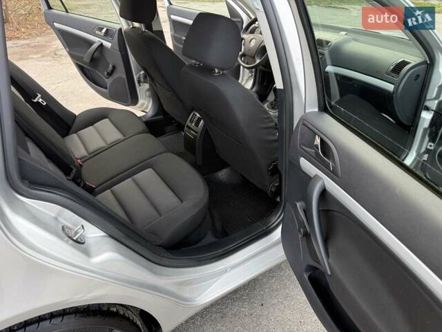 Серый Шкода Октавия, объемом двигателя 1.6 л и пробегом 183 тыс. км за 6300 $, фото 16 на Automoto.ua