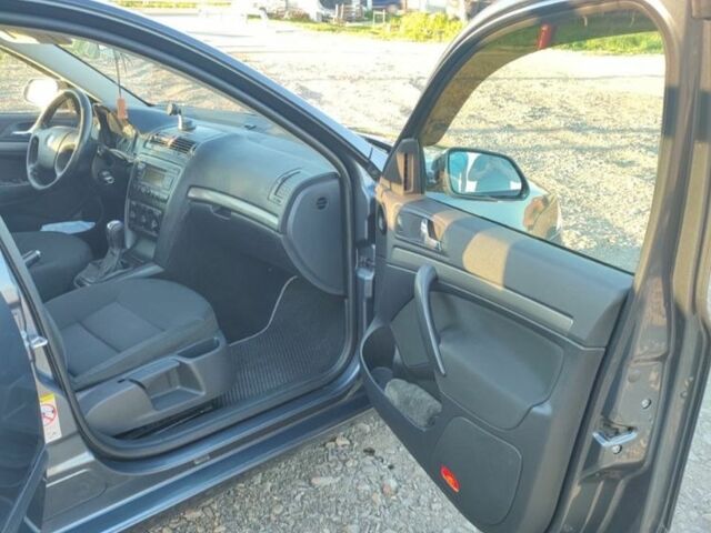 Серый Шкода Октавия, объемом двигателя 1.9 л и пробегом 320 тыс. км за 7400 $, фото 21 на Automoto.ua