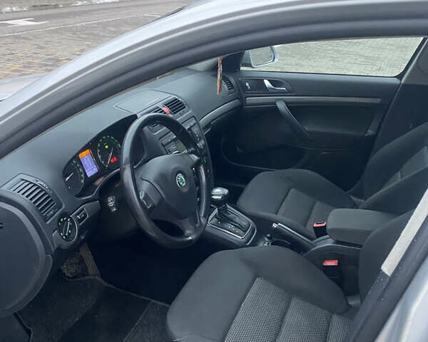 Серый Шкода Октавия, объемом двигателя 1.6 л и пробегом 206 тыс. км за 6450 $, фото 15 на Automoto.ua