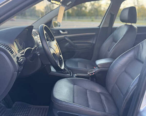 Шкода Октавия 2007 в Запорожье на Automoto.ua Серый Шкода Октавия, объемом двигателя 1.9 л и пробегом 245 тыс. км за 6500 $, фото 13 на Automoto.ua