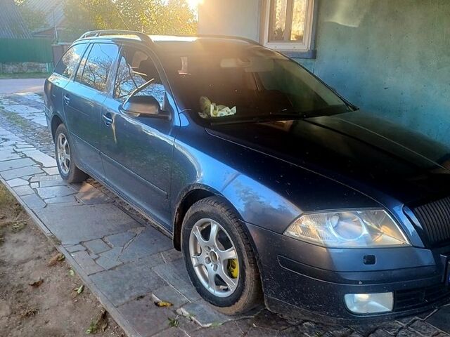 Серый Шкода Октавия, объемом двигателя 1.8 л и пробегом 280 тыс. км за 5100 $, фото 3 на Automoto.ua
