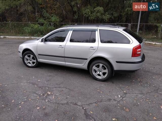 Серый Шкода Октавия, объемом двигателя 1.6 л и пробегом 227 тыс. км за 5750 $, фото 9 на Automoto.ua