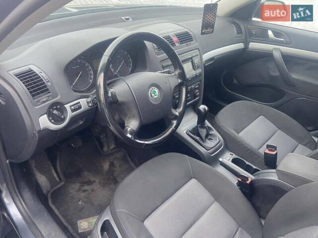 Сірий Шкода Октавія, об'ємом двигуна 1.6 л та пробігом 249 тис. км за 5899 $, фото 14 на Automoto.ua