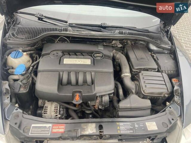 Сірий Шкода Октавія, об'ємом двигуна 1.6 л та пробігом 249 тис. км за 5899 $, фото 21 на Automoto.ua