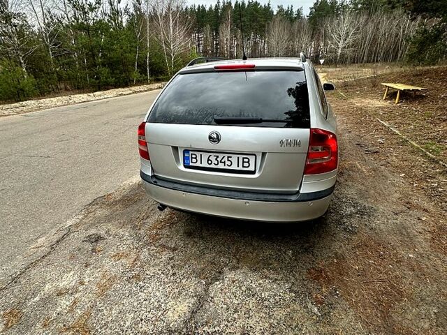 Серый Шкода Октавия, объемом двигателя 1.6 л и пробегом 245 тыс. км за 6000 $, фото 3 на Automoto.ua