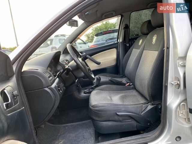 Серый Шкода Октавия, объемом двигателя 1.6 л и пробегом 284 тыс. км за 5500 $, фото 19 на Automoto.ua