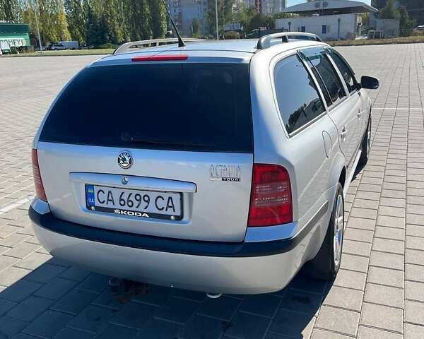 Серый Шкода Октавия, объемом двигателя 1.6 л и пробегом 241 тыс. км за 5950 $, фото 6 на Automoto.ua