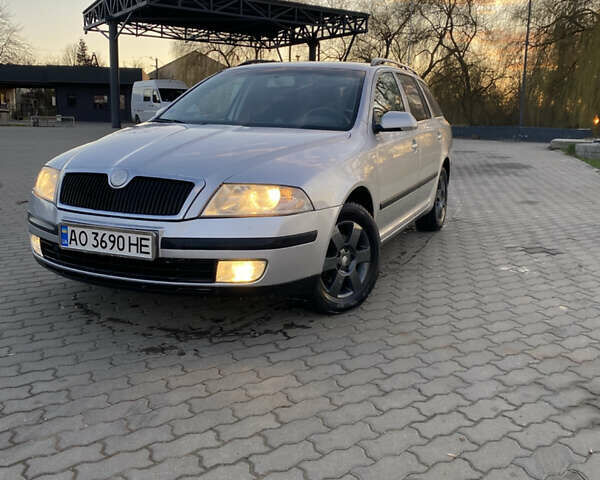 Серый Шкода Октавия, объемом двигателя 1.97 л и пробегом 260 тыс. км за 5600 $, фото 10 на Automoto.ua