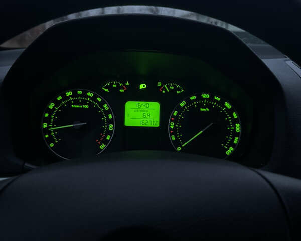 Серый Шкода Октавия, объемом двигателя 1.6 л и пробегом 270 тыс. км за 5750 $, фото 32 на Automoto.ua