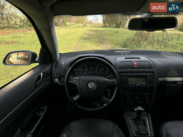 Шкода Октавия 2007 в Самборе на Automoto.ua Серый Шкода Октавия, объемом двигателя 2 л и пробегом 163 тыс. км за 8300 $, фото 74 на Automoto.ua