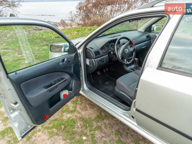 Сірий Шкода Октавія, об'ємом двигуна 1.6 л та пробігом 237 тис. км за 5799 $, фото 16 на Automoto.ua