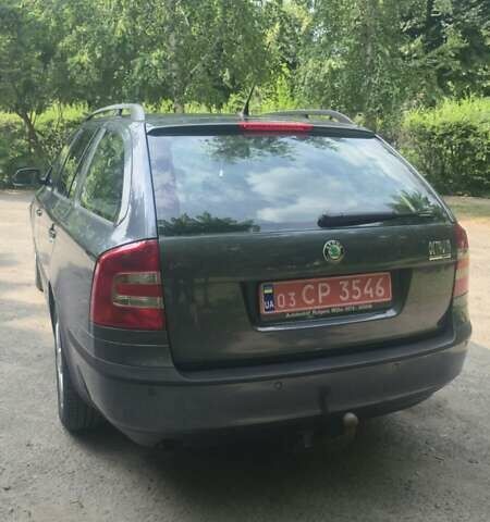 Серый Шкода Октавия, объемом двигателя 1.6 л и пробегом 217 тыс. км за 6650 $, фото 1 на Automoto.ua