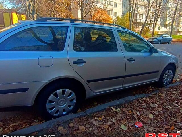 Сірий Шкода Октавія, об'ємом двигуна 1.6 л та пробігом 221 тис. км за 5850 $, фото 3 на Automoto.ua