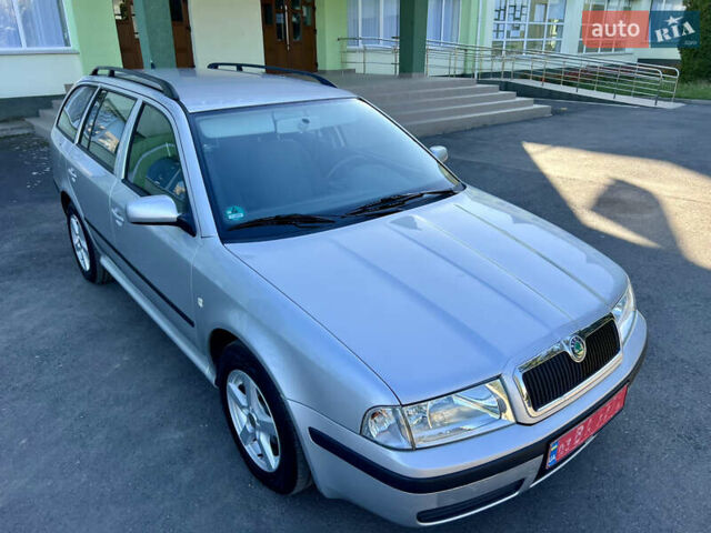 Серый Шкода Октавия, объемом двигателя 1.6 л и пробегом 235 тыс. км за 5600 $, фото 14 на Automoto.ua