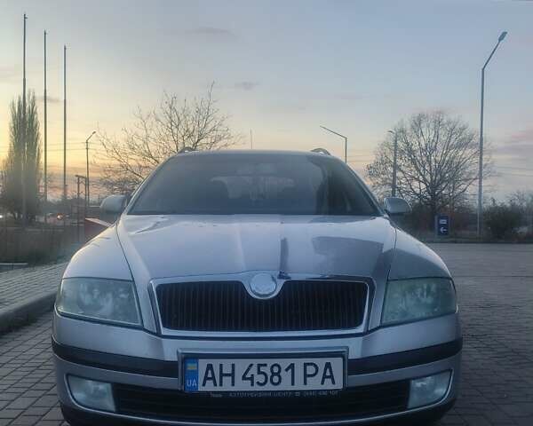 Сірий Шкода Октавія, об'ємом двигуна 1.9 л та пробігом 277 тис. км за 5600 $, фото 1 на Automoto.ua