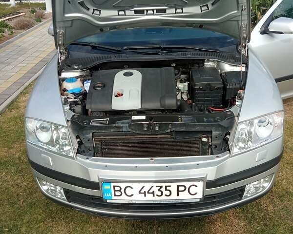 Серый Шкода Октавия, объемом двигателя 1.6 л и пробегом 212 тыс. км за 6000 $, фото 7 на Automoto.ua