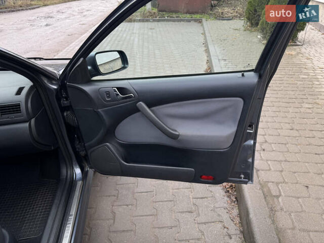 Сірий Шкода Октавія, об'ємом двигуна 1.6 л та пробігом 225 тис. км за 4700 $, фото 22 на Automoto.ua