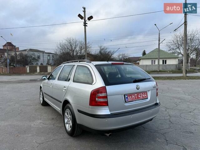 Серый Шкода Октавия, объемом двигателя 1.6 л и пробегом 183 тыс. км за 6300 $, фото 9 на Automoto.ua