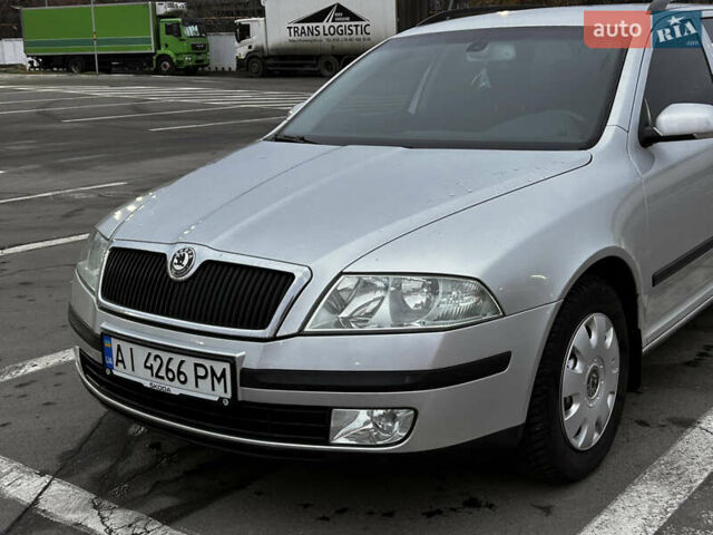 Серый Шкода Октавия, объемом двигателя 1.9 л и пробегом 315 тыс. км за 6500 $, фото 2 на Automoto.ua