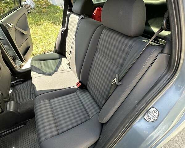 Серый Шкода Октавия, объемом двигателя 1.78 л и пробегом 111 тыс. км за 7200 $, фото 8 на Automoto.ua