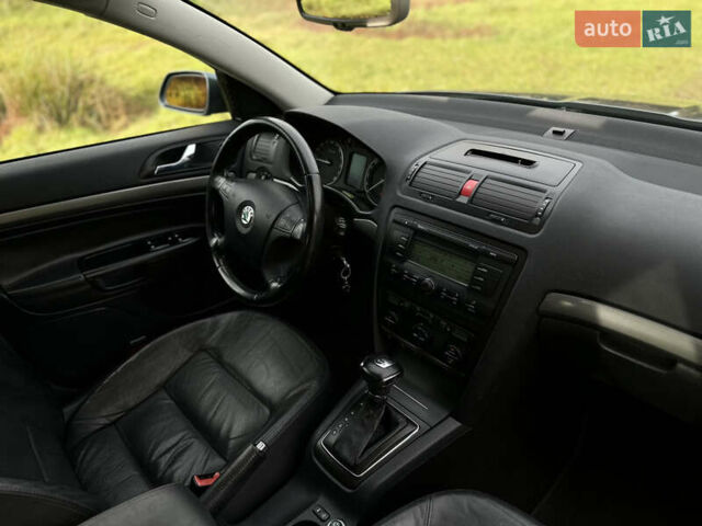 Шкода Октавия 2007 в Самборе на Automoto.ua Серый Шкода Октавия, объемом двигателя 2 л и пробегом 163 тыс. км за 8300 $, фото 72 на Automoto.ua