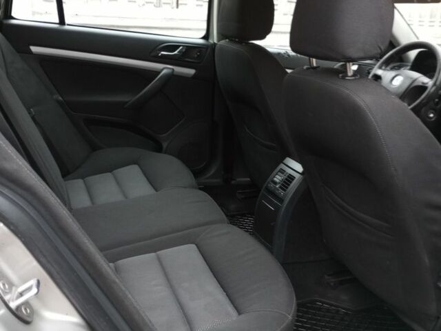 Серый Шкода Октавия, объемом двигателя 0 л и пробегом 499 тыс. км за 2749 $, фото 7 на Automoto.ua