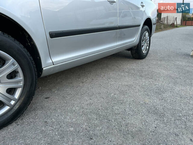 Сірий Шкода Октавія, об'ємом двигуна 0 л та пробігом 250 тис. км за 4999 $, фото 19 на Automoto.ua