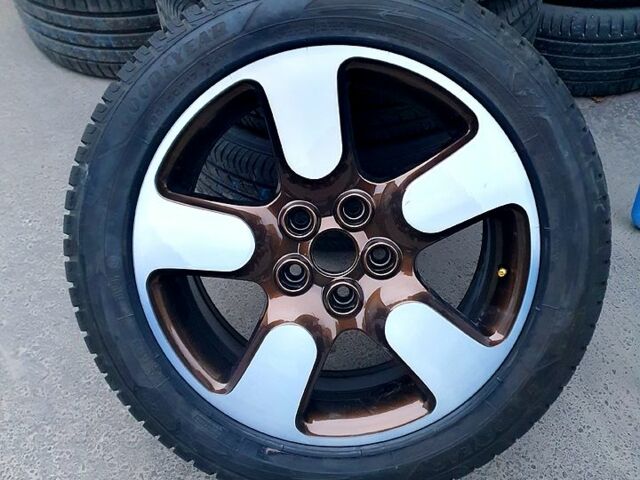 Серый Шкода Октавия, объемом двигателя 2 л и пробегом 318 тыс. км за 9200 $, фото 7 на Automoto.ua