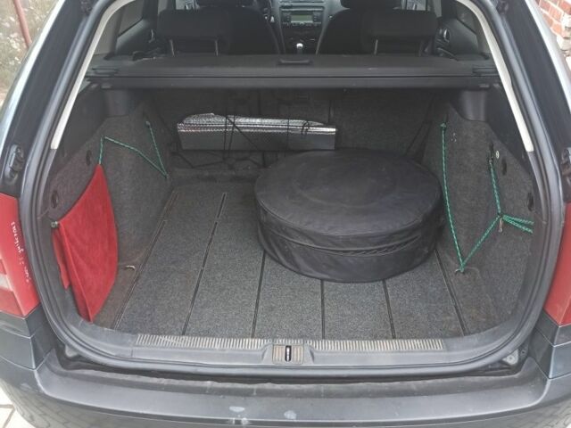 Серый Шкода Октавия, объемом двигателя 1.6 л и пробегом 260 тыс. км за 5600 $, фото 6 на Automoto.ua