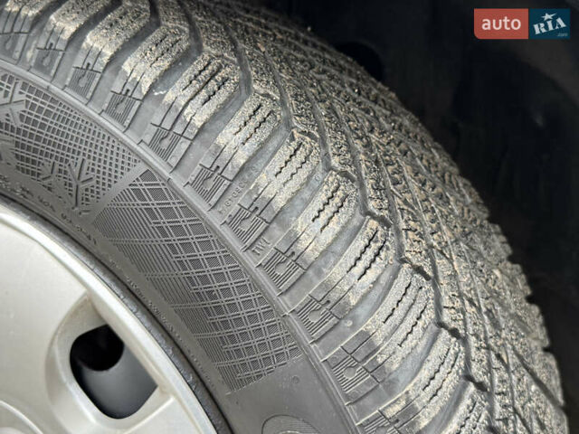 Сірий Шкода Октавія, об'ємом двигуна 1.6 л та пробігом 225 тис. км за 4700 $, фото 10 на Automoto.ua